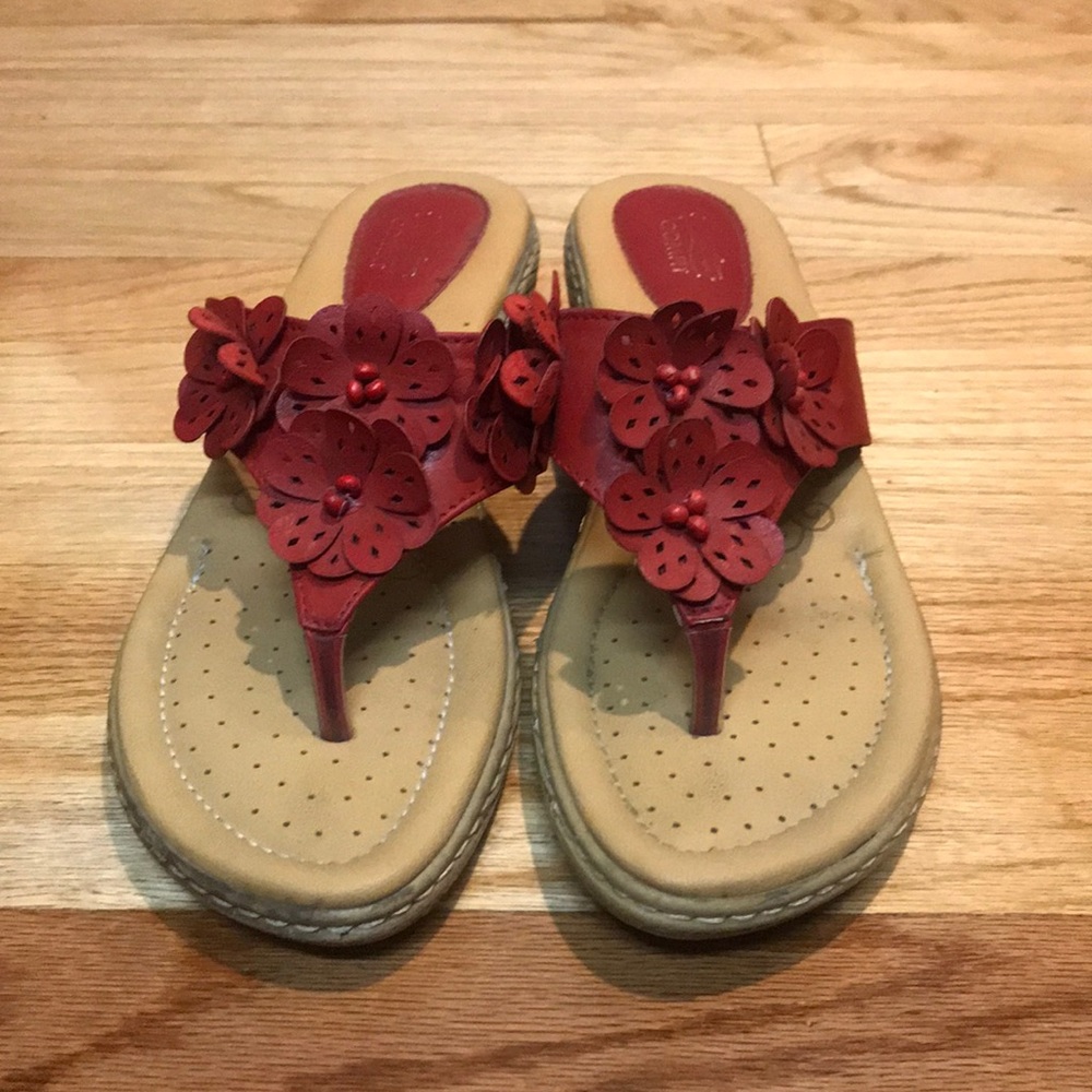 Cute Flowery Sandals!